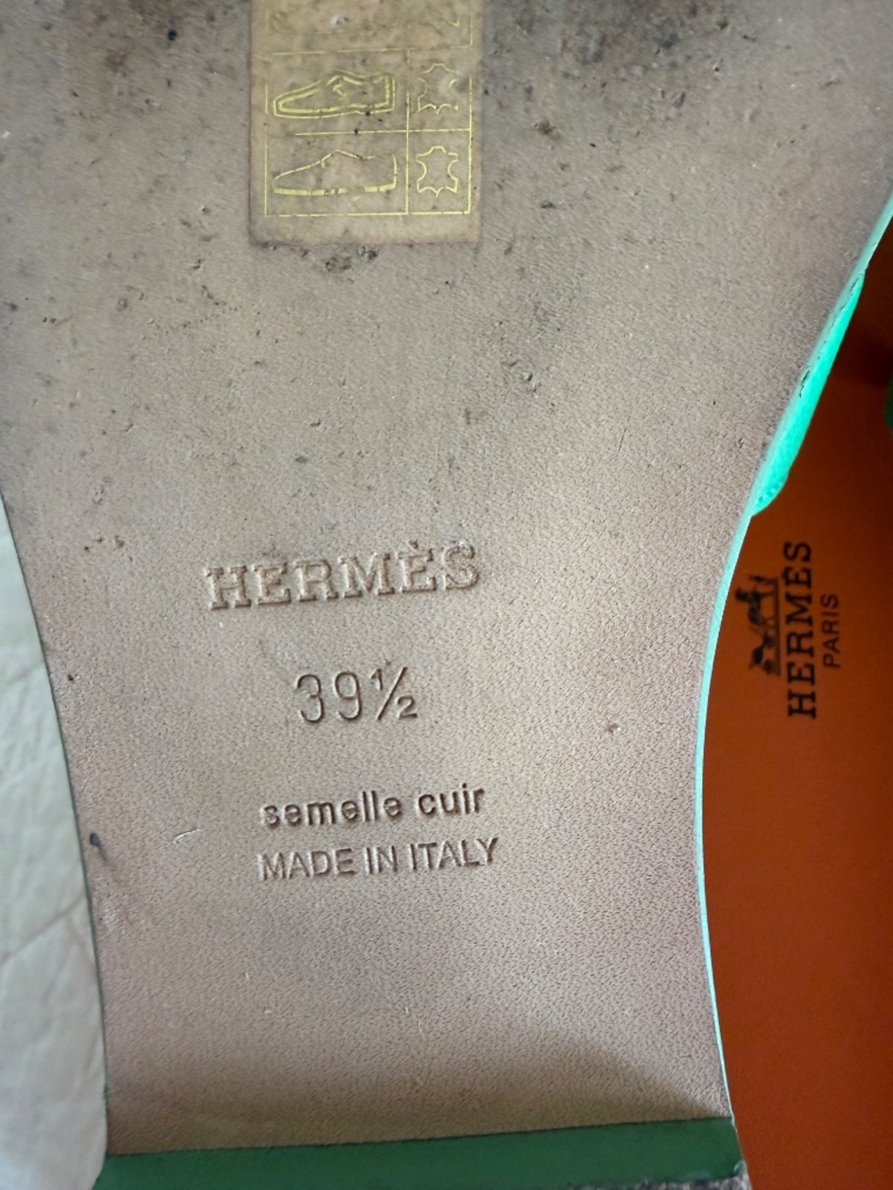 Hermes Orans - Picture 8 of 10